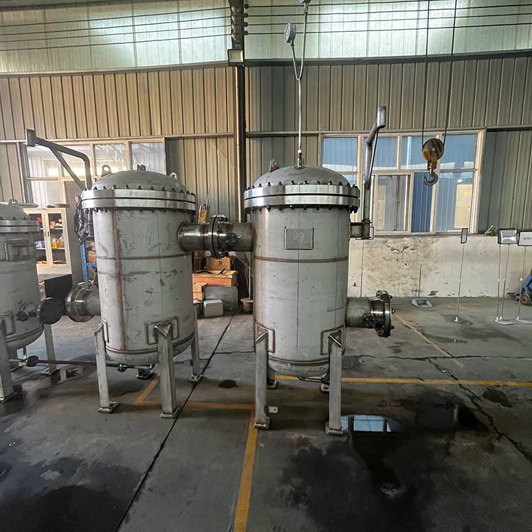 華豫供應(yīng)管道液體除雜質(zhì)用多袋式過(guò)濾器